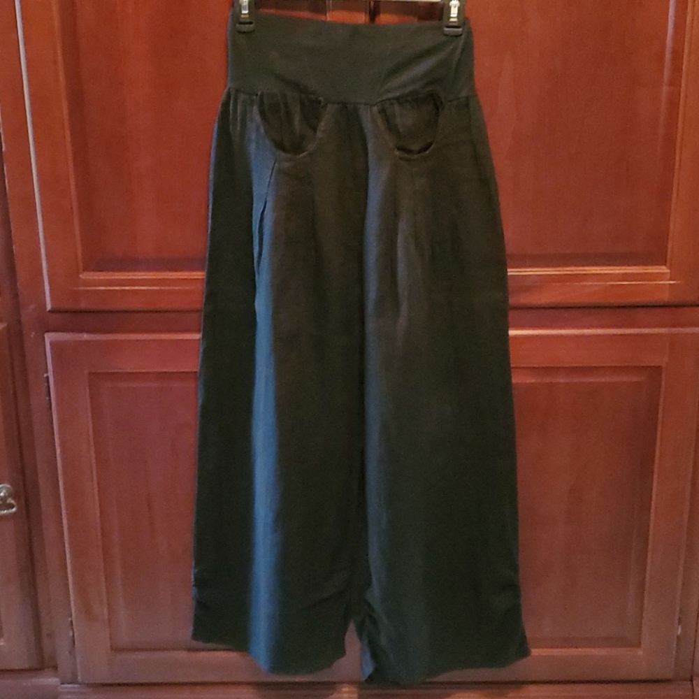 Black Harem Like Pants